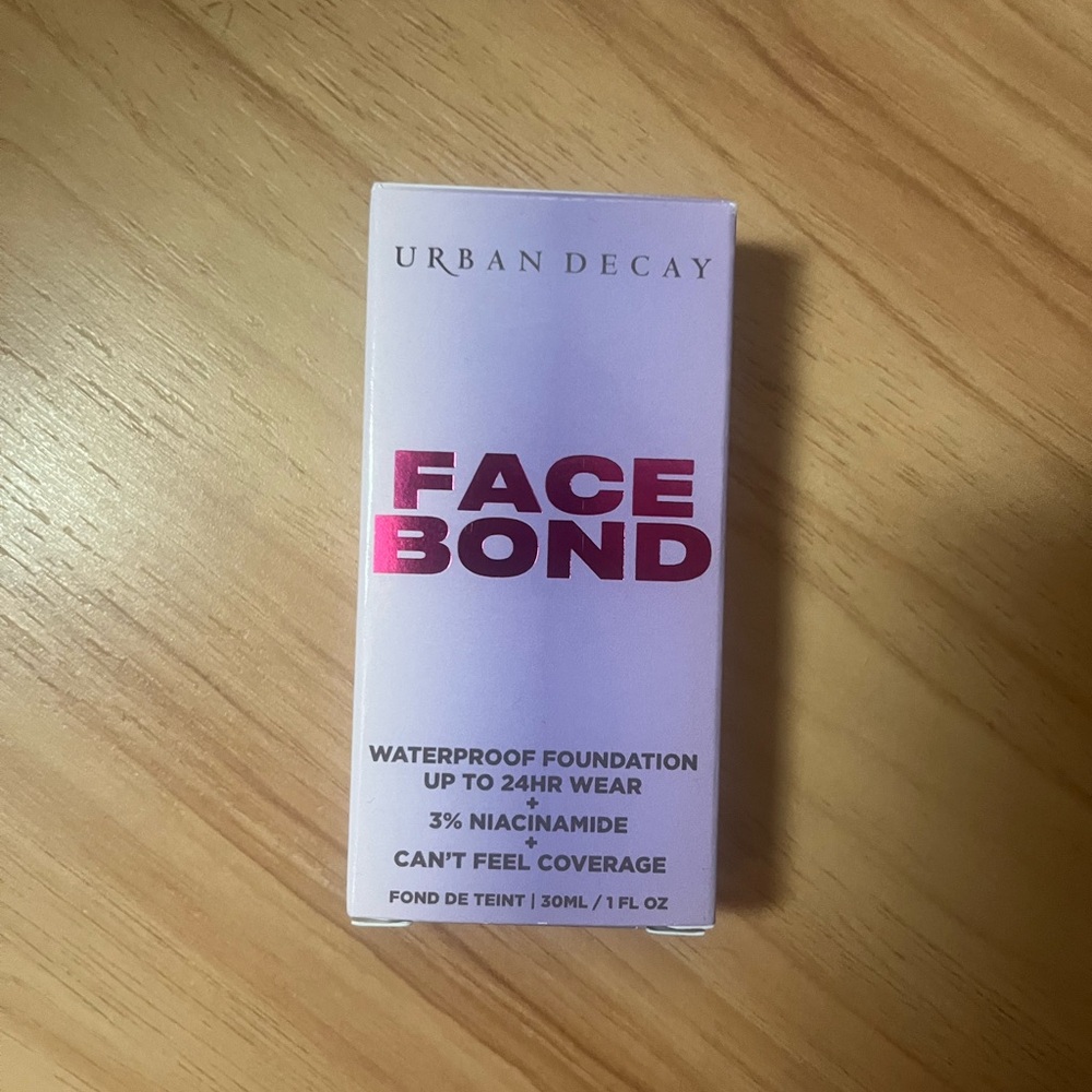 Urban Decay Self-Setting Foundation with Niacinamide